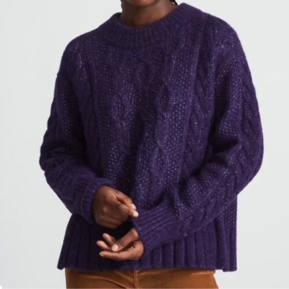 Everlane Sweaters - Everlane Cloud Crewneck cable sweater sz XL